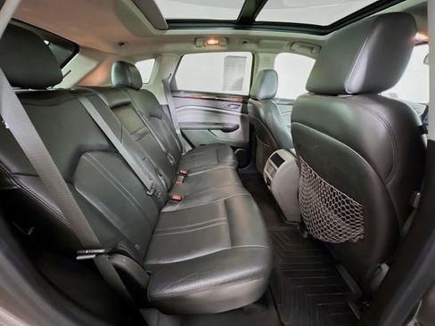 Used 2011 Cadillac SRX Performance image 37