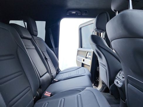 Used 2024 Mercedes-Benz G 550 image 39