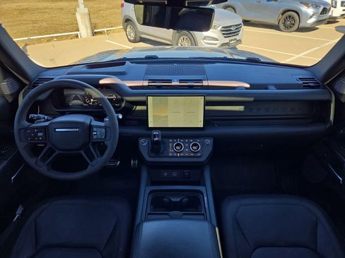 Used 2023 Land Rover Defender 110 Carpathian Edition image 14