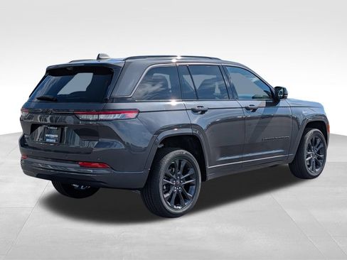 New 2026 Jeep Grand Cherokee Limited AWD/4WD image 2