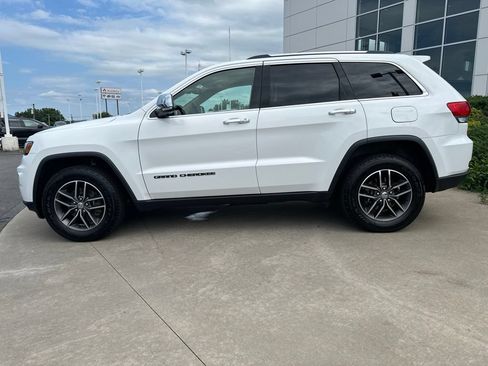 Used 2017 Jeep Grand Cherokee Limited w/ Luxury Group II AWD/4WD image 8