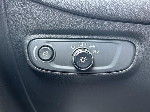 Certified 2020 Chevrolet Equinox LT AWD/4WD image 24
