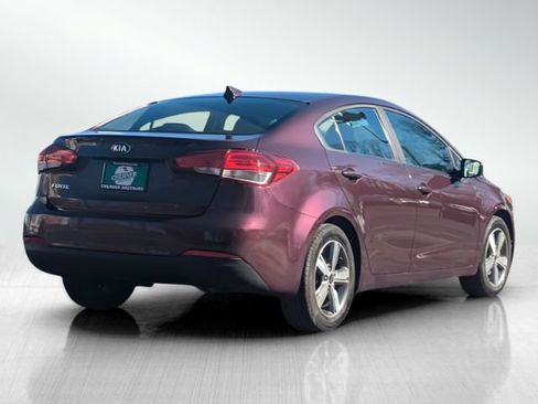 Used 2018 Kia Forte LX w/ LX Popular Package image 4