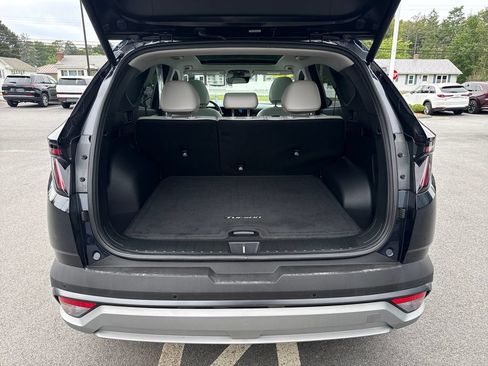 Used 2025 Hyundai Tucson Limited AWD/4WD image 21
