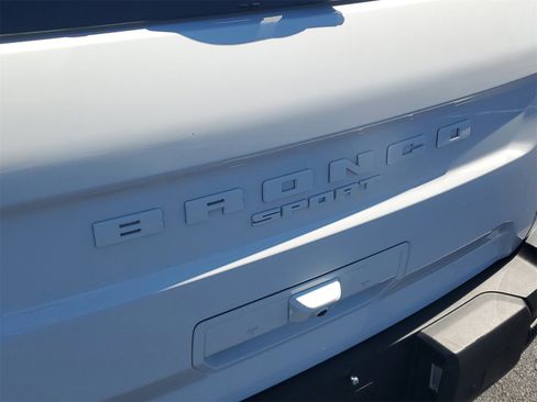 Certified 2025 Ford Bronco Sport Outer Banks w/ Outer Banks Tech Package+ image 6