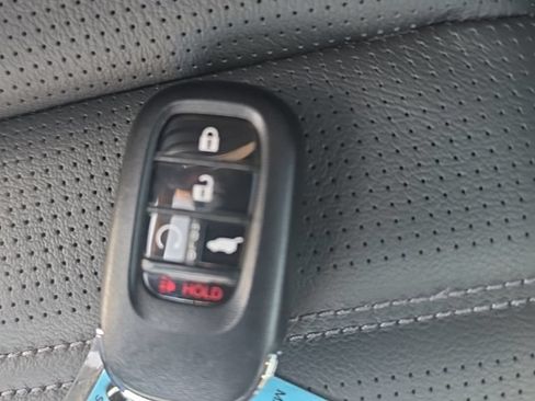 Certified 2024 Honda CR-V EX-L image 33
