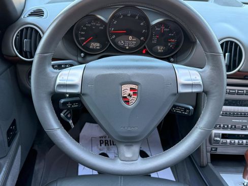 Used 2006 Porsche Boxster RWD image 11