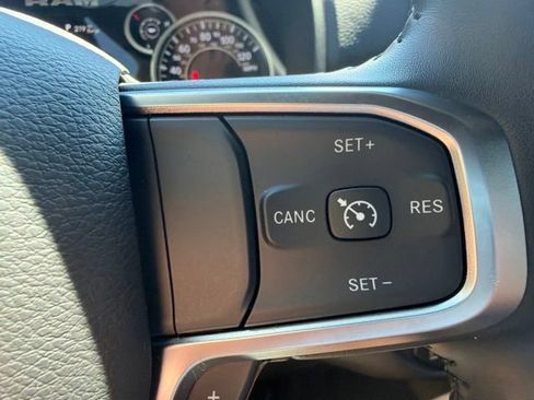 Used 2024 RAM 1500 Big Horn AWD/4WD image 22