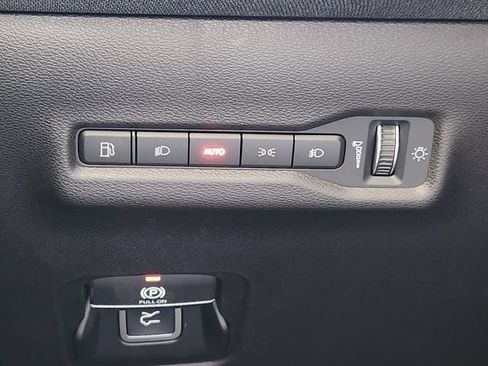 Used 2026 Jeep Cherokee Laredo AWD/4WD image 22