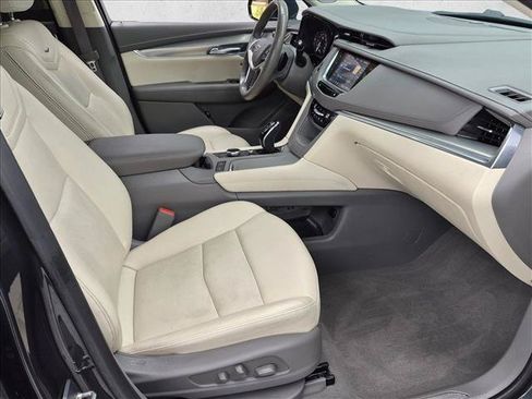 Used 2023 Cadillac XT5 Premium Luxury w/ Technology Package FWD image 22