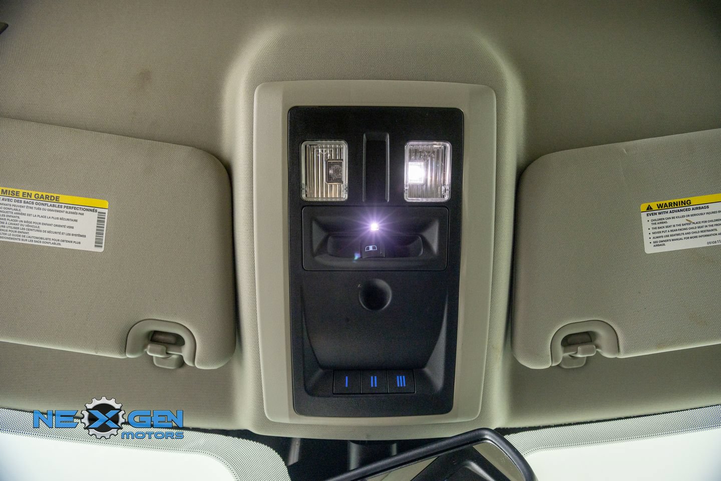 Used 2017 RAM 2500 Laramie w/ Convenience Group AWD/4WD image 18