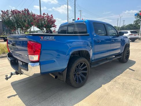 Used 2016 Toyota Tacoma SR5 w/ Towing Package RWD image 5