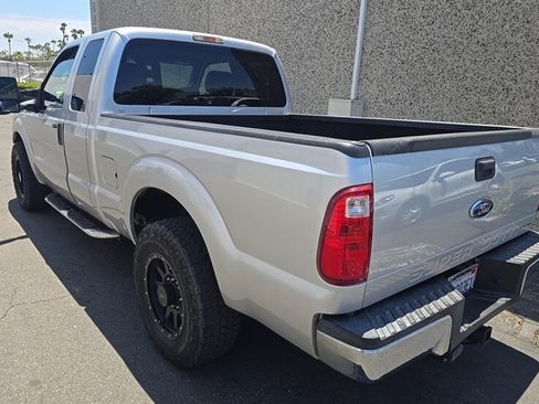 Used 2012 Ford F250 XLT w/ XLT Value Pkg RWD image 4