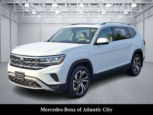 Used 2021 Volkswagen Atlas SEL Premium image 3