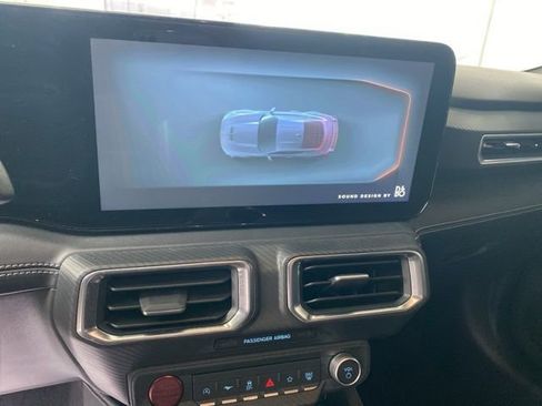 Used 2024 Ford Mustang GT Premium image 9