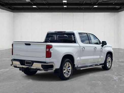 Used 2019 Chevrolet Silverado 1500 LTZ AWD/4WD image 5