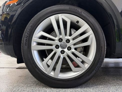 Used 2019 Audi Q5 2.0T Premium Plus w/ Premium Plus Package AWD/4WD image 38