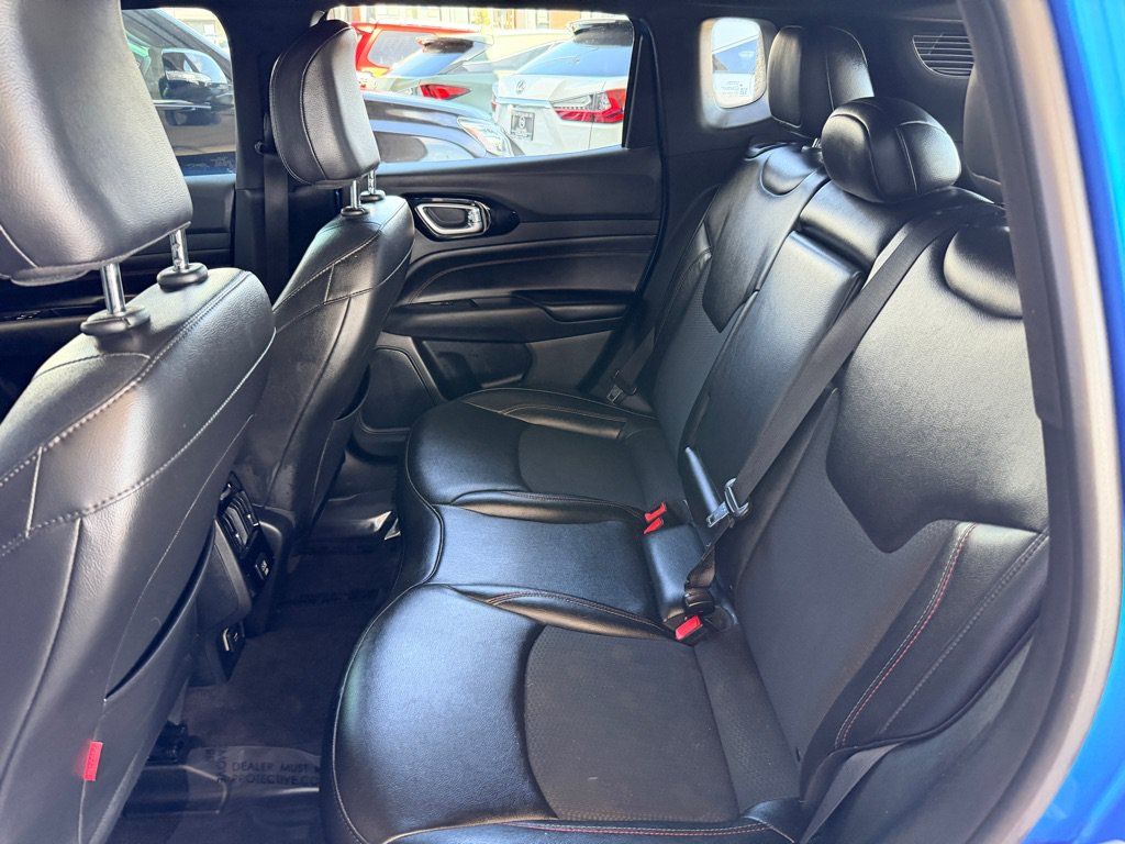 Used 2023 Jeep Compass Trailhawk AWD/4WD image 18