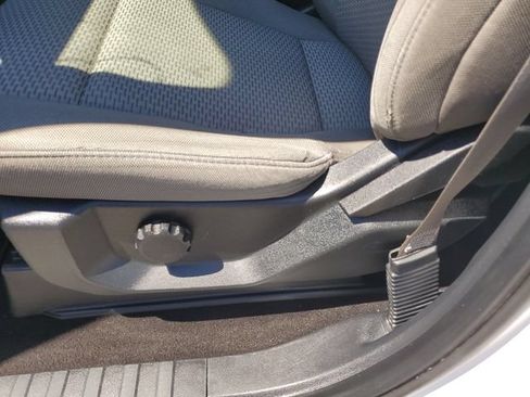 Used 2019 Ford F150 XLT AWD/4WD image 16