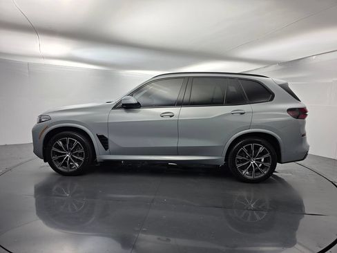 Used 2024 BMW X5 sDrive40i w/ M Sport Package RWD image 7