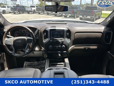 Used 2022 Chevrolet Silverado 1500 RST w/ Safety Package image 15