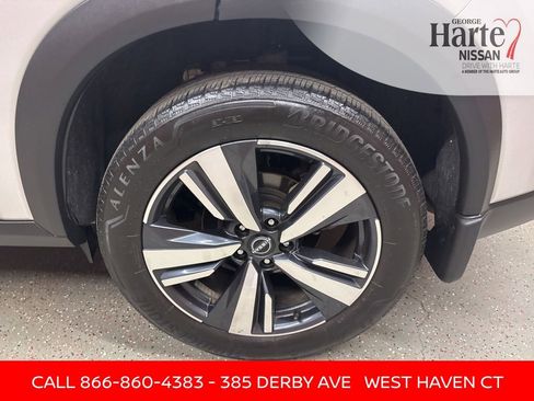 Certified 2022 Nissan Rogue SL image 45