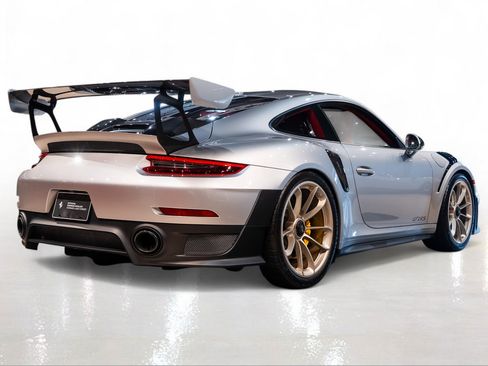 Used 2018 Porsche 911 GT2 RS RWD image 10