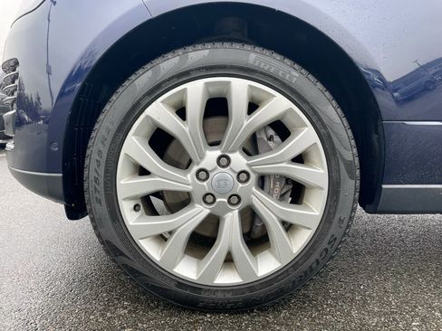 Used 2022 Land Rover Range Rover Westminster Edition image 9