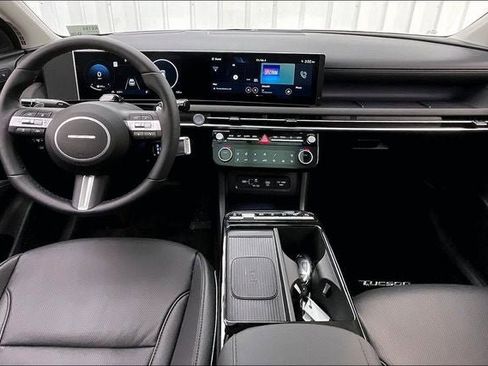New 2026 Hyundai Tucson Limited image 6