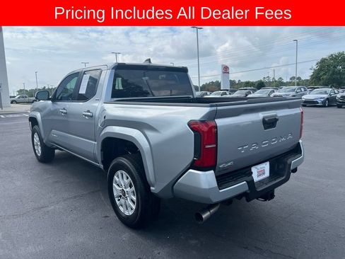 Used 2026 Toyota Tacoma SR5 AWD/4WD image 14