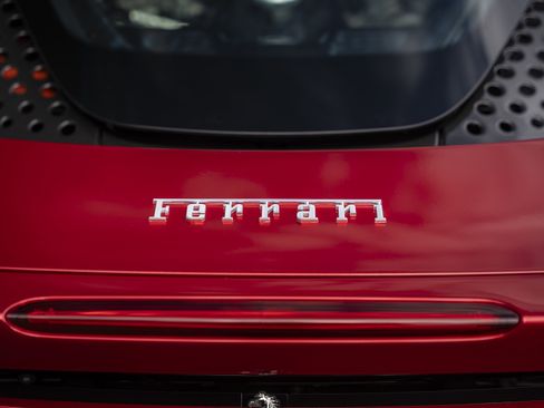 Certified 2022 Ferrari SF90 Spider image 15