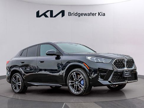 Used 2025 BMW X2 xDrive28i AWD/4WD image 18