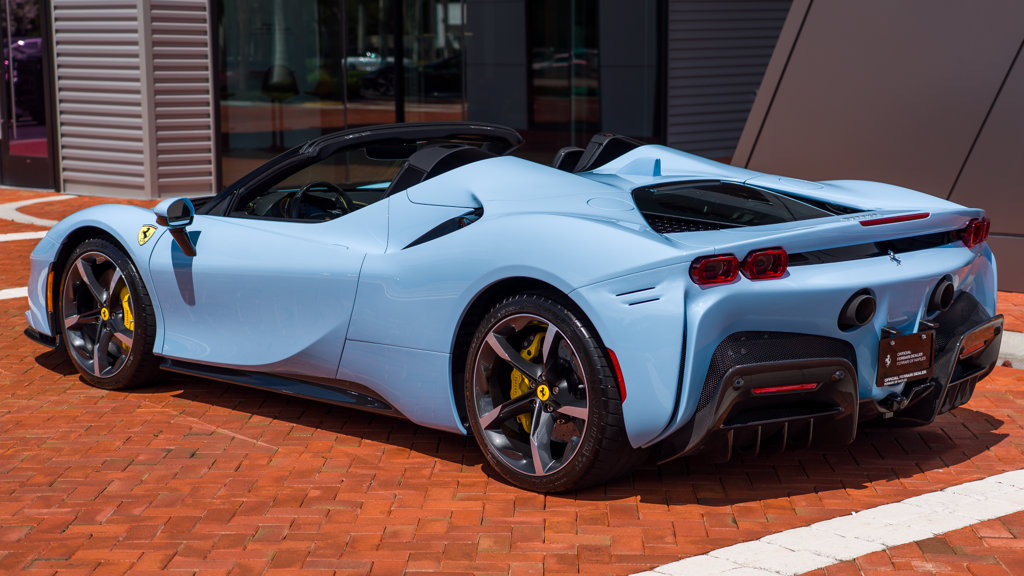 Used 2025 Ferrari SF90 Spider AWD/4WD image 5
