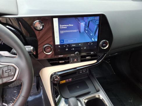 Used 2023 Lexus NX 350 AWD image 10