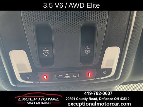 Used 2024 Honda Pilot Elite image 45