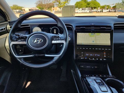 Used 2023 Hyundai Tucson Limited AWD/4WD image 6