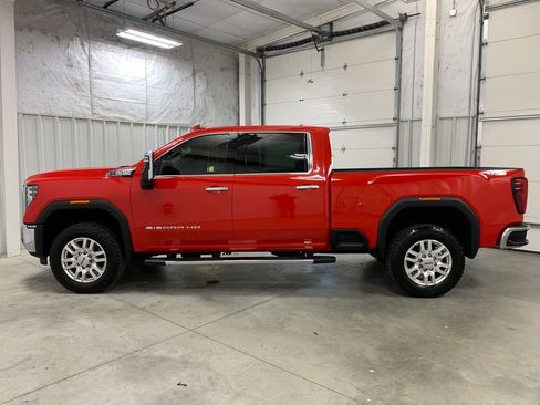 Used 2024 GMC Sierra 2500 SLT w/ SLT Convenience Package image 21