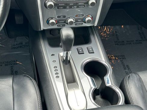 Used 2019 Nissan Pathfinder SL image 22