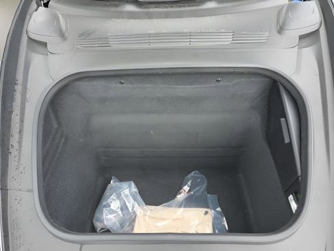 Used 2023 Porsche 911 Carrera 4S image 38