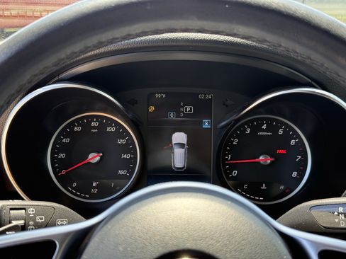 Used 2022 Mercedes-Benz GLC 300 image 18