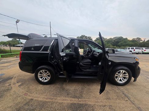 Used 2018 Chevrolet Tahoe LS image 52