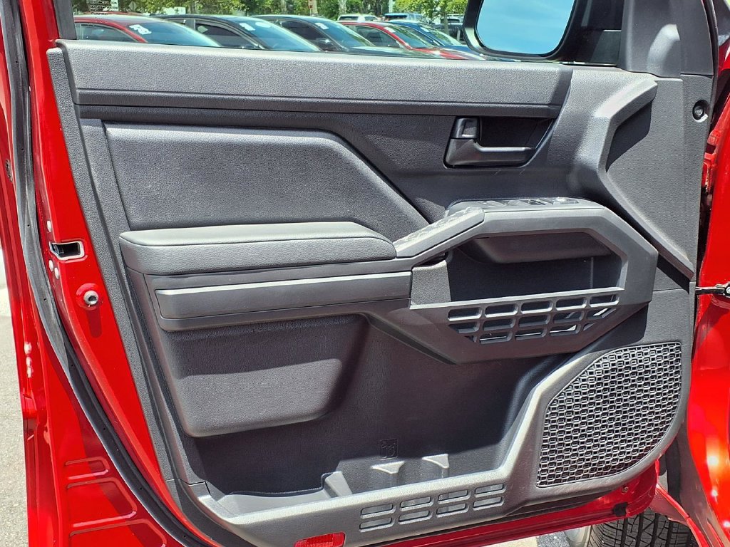 Used 2024 Toyota Tacoma SR AWD/4WD image 26