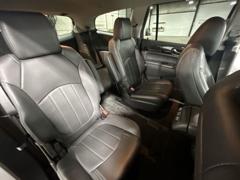 Used 2017 Buick Enclave Leather AWD/4WD image 26