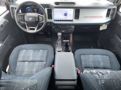 New 2026 Ford Bronco Heritage Edition AWD/4WD image 14