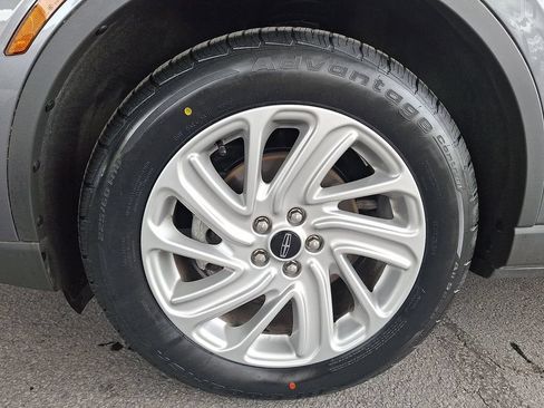 Certified 2024 Lincoln Corsair AWD image 8