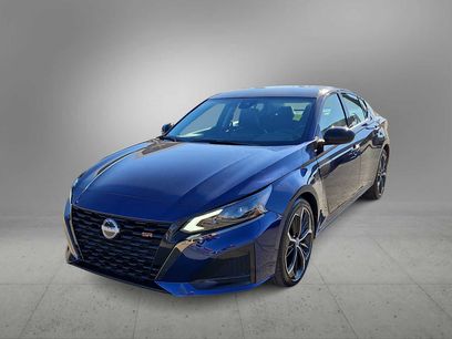 Used 2024 Nissan Altima 2.5 SR