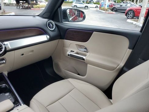 Used 2022 Mercedes-Benz GLB 250 image 15