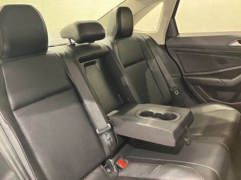 Used 2019 Volkswagen Jetta SE image 46