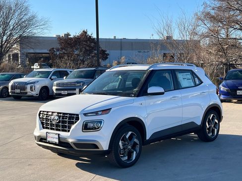 New 2026 Hyundai Venue SEL image 5