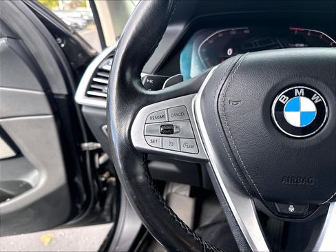 Used 2020 BMW X7 xDrive40i w/ Premium Package AWD/4WD image 14